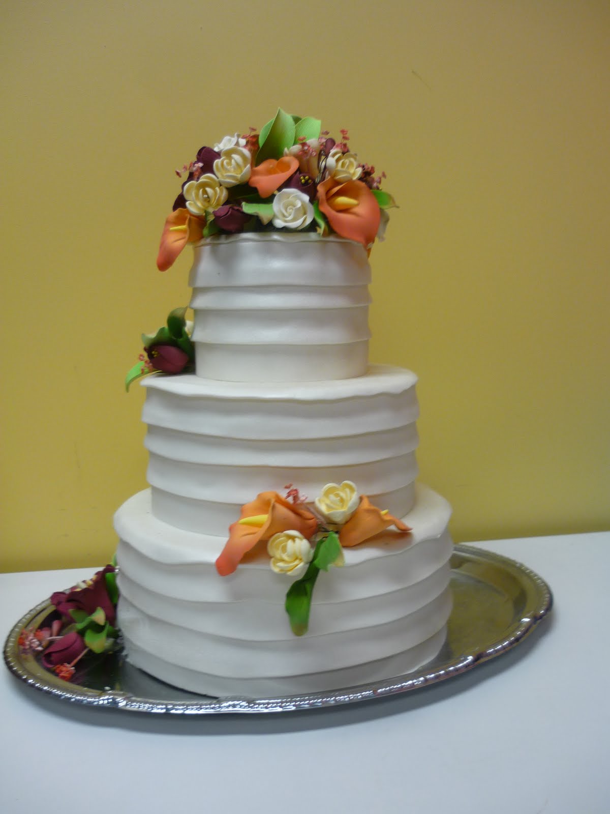 Wedding Cake: Ruched Pleats of