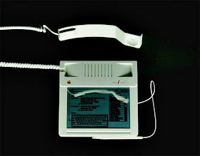iPhone pertama telah ada pada tahun 1983