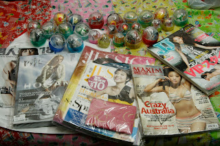 magazines, gashapon