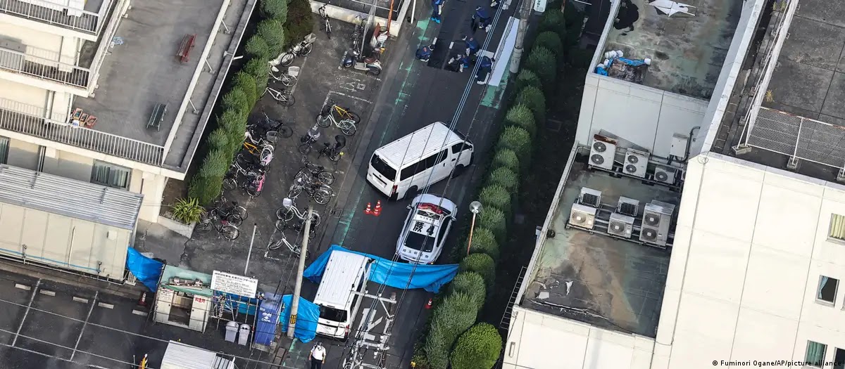 Sujeto inicia tiroteo en hospital y toma rehenes en Japón