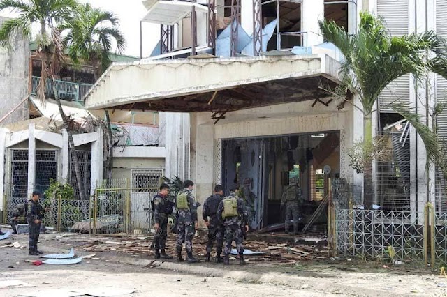 Catholic Cathedral in Our Lady of Mount Carmel bombing - Julo Sulo Update
