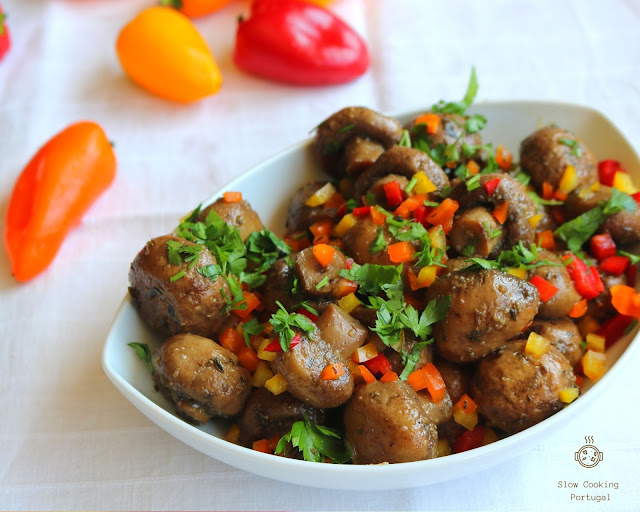 Salada de cogumelos