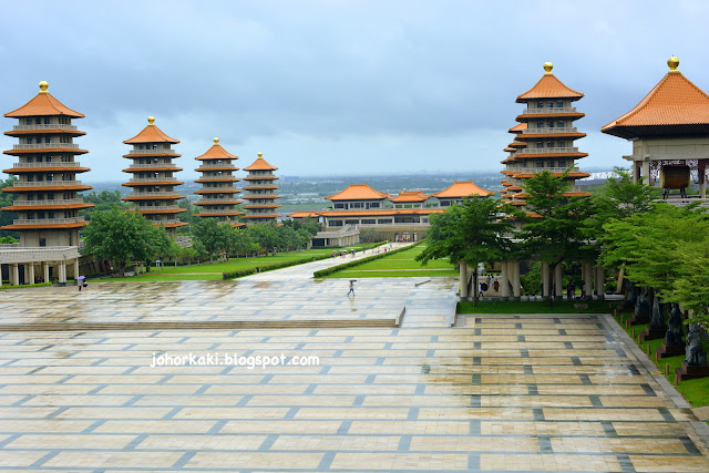 Fo-Guang-Shan-Monastery 