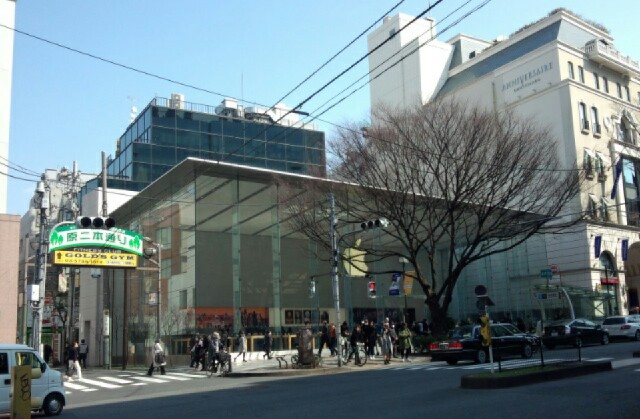 Apple Store 表参道 アップルストア表参道