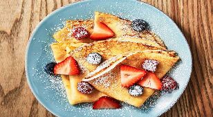 Which city in France is famous for Crepes?