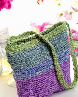 http://www.letsknit.co.uk/free-knitting-patterns/rollo_rag_bag