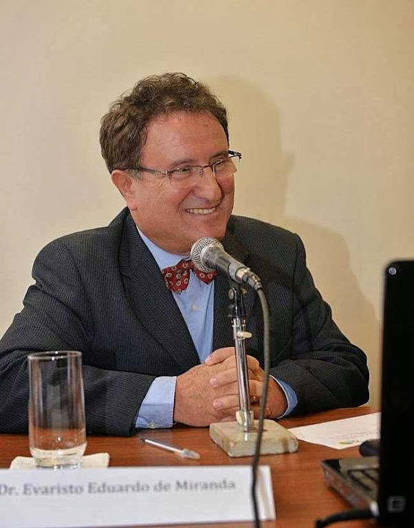 Dr. Evaristo de Miranda