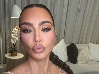 Kim Kardashian Rocks Snakeskin Top In Gorgeous Selfies Amid Skipping Oscars Festivities