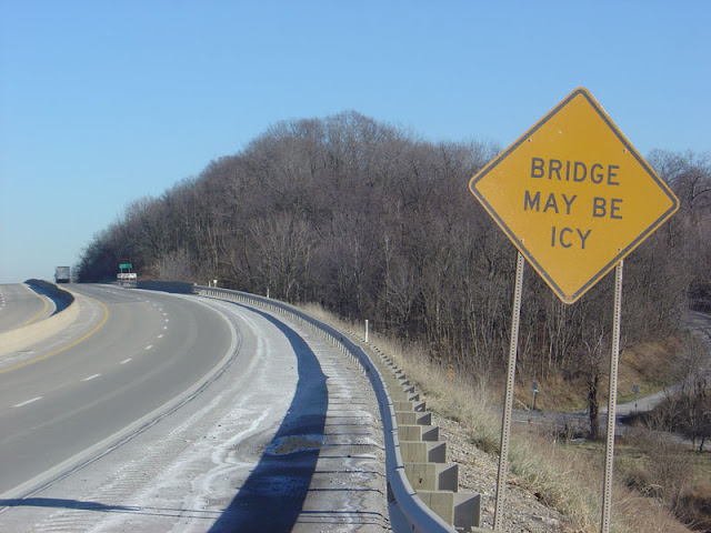 Bridge Ices Before Road2