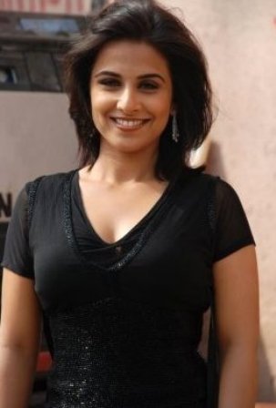 vidya balan hot pics