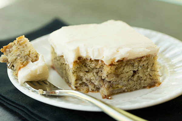 Banana Cake With Cream Cheese Frosting Enak