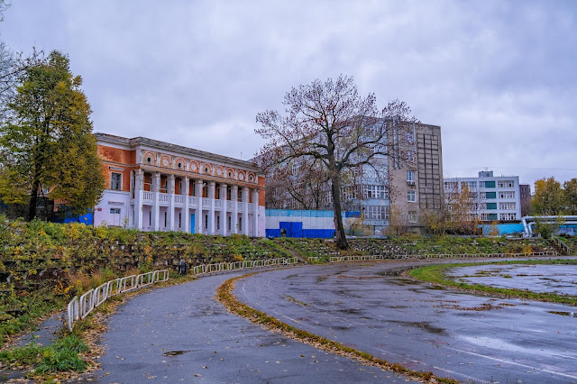 Административное здание стадиона Водник