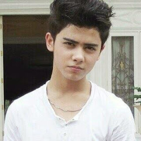 Gaya Rambut Aliando