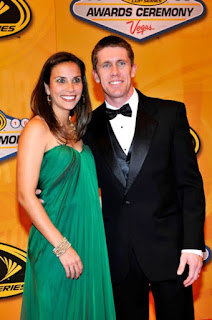 Carl Edwards Wife Katherine Downey With Her Husband At An Awards Ceremony