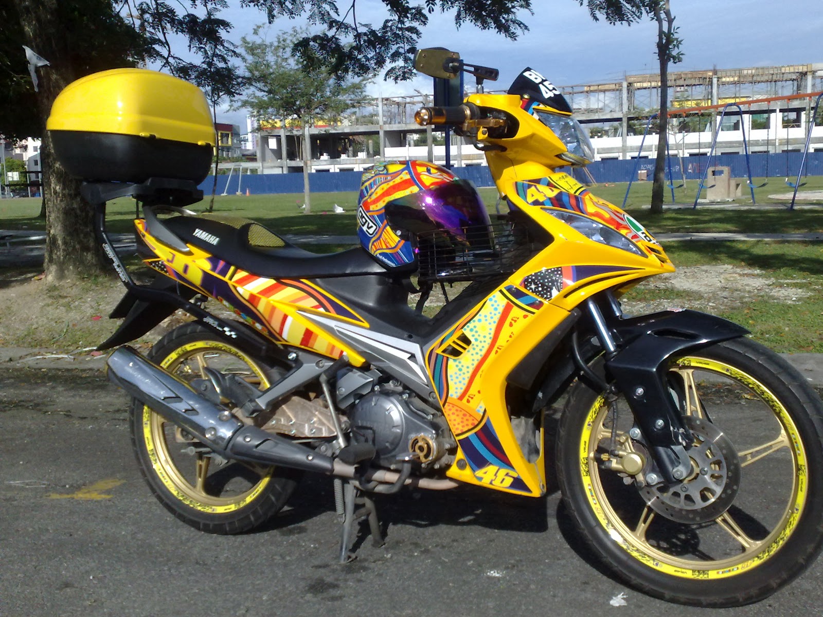 APIEY Baik Buruk Motosikal Yamaha 135 LC