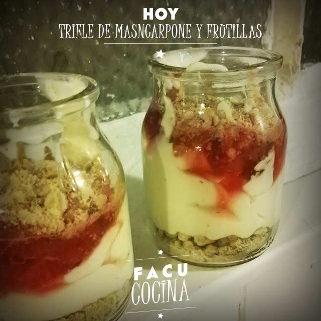 Trifle de mascarpone y frutillas