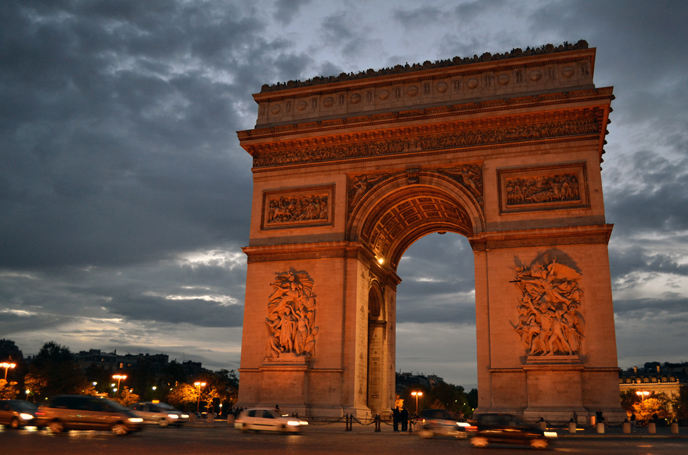 5 Cool Things To Do In Paris Hey Daphne En