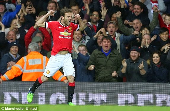 Juan Mata Oo Guul Muhiin Ah Ku Hogaamiyay Manchester United, Xili Ay Old Trafford ku Garaacday Crystal Palace