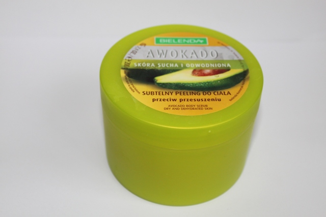 72. Bielenda - Peeling do ciała - Awokado