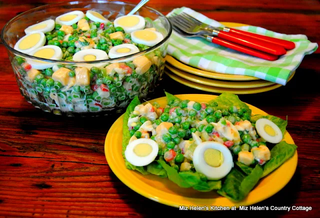 April Food and Recipe Basket, 2024 at Miz Helen's Country Cottage