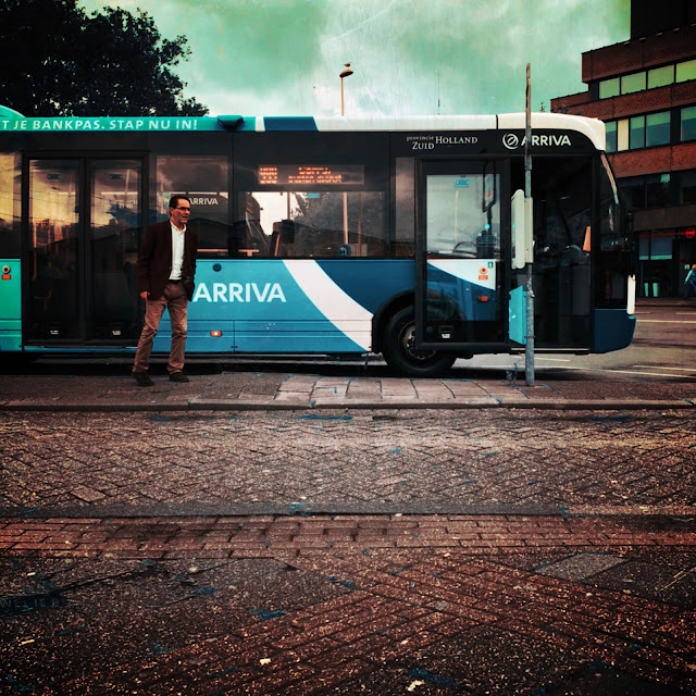 Arriva-bus met beste reiziger, busstation Gouda