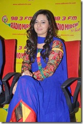 Isha Chawla Cute Photos