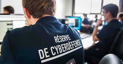 Cyberattaques contre les infrastructures essentielles, cyberespionnage et guerres hybrides, l'UE veut renforcer sa stratégie de cyberdéfense