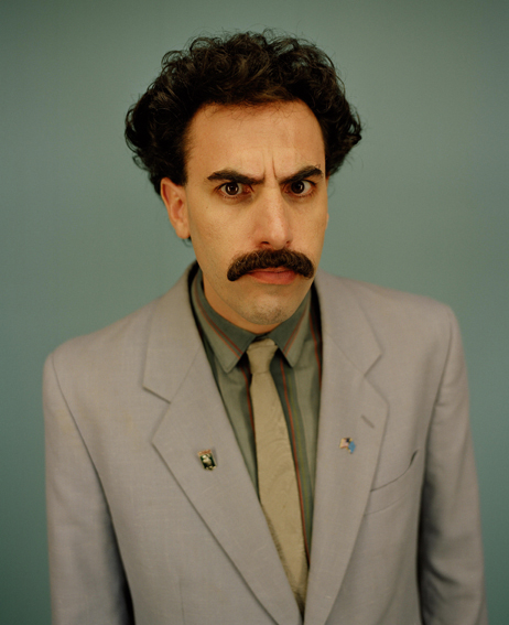 Photo de Borat, un personnage de fiction interprété par l’humoriste britannique Sacha Baron Cohen.