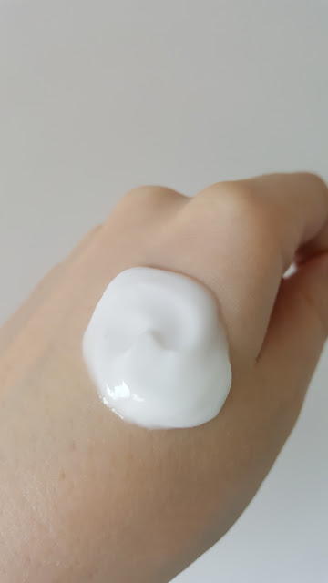 Cleanser On Hand