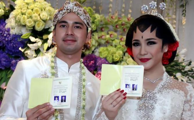 Berita Harian Pernikahan Raffi  Ahmad  Nagita Slavina 