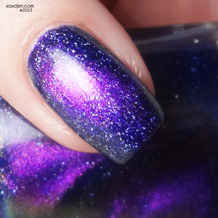 xoxoJen's swatch of KBShimmer Ready To Throw Down