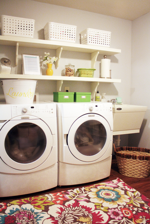 IHeart Organizing: Basement Progress: Laundry Land Linen Cabinet