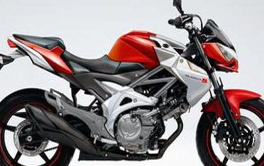  Motor  Sport 150 cc Terbaru  Suzuki  Meluncur 2014 