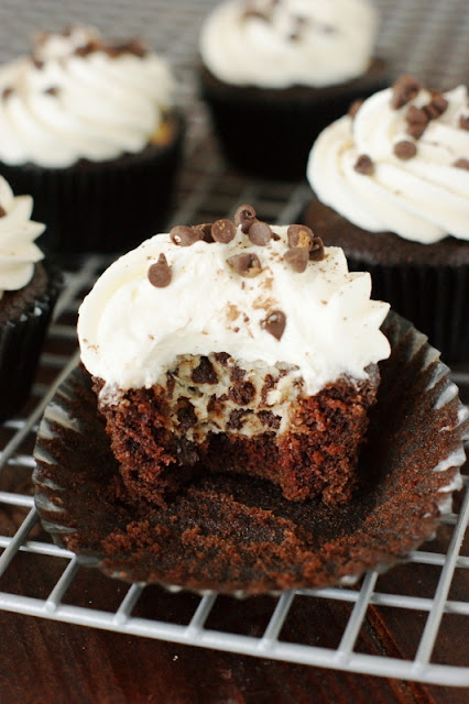 Chocolate & Cheesecake Cupcakes with Cream Cheese Frosting ~ because everyone deserves a little chocolate decadence! ... Made even better with cheesecake & frosting.   www.thekitchenismyplayground.com