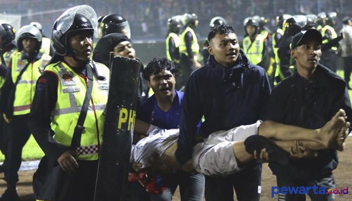 Sejarah Kelam Sepak Bola Indonesia Dalam Insiden Kerusuhan di Stadion Kanjuruhan Malang