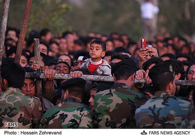 Watching a public hanging in Iran