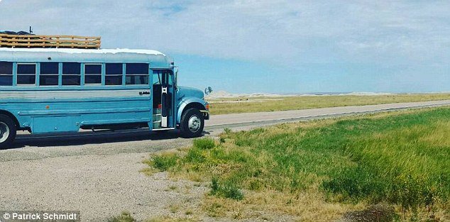 This Man Turned an Old School Bus into a Fully Equipped Mobile Home