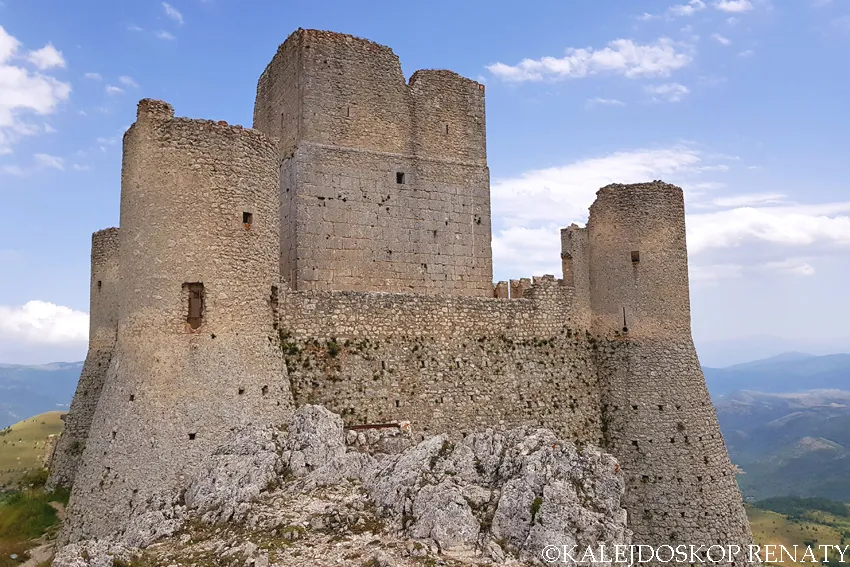 Rocca Calascio — najatrakcyjniejsze miejsce w Abruzji 