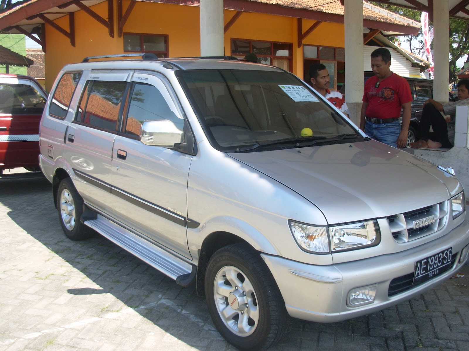 ISUZU PANTHER LS 2001 BURSA MOBIL WAROG