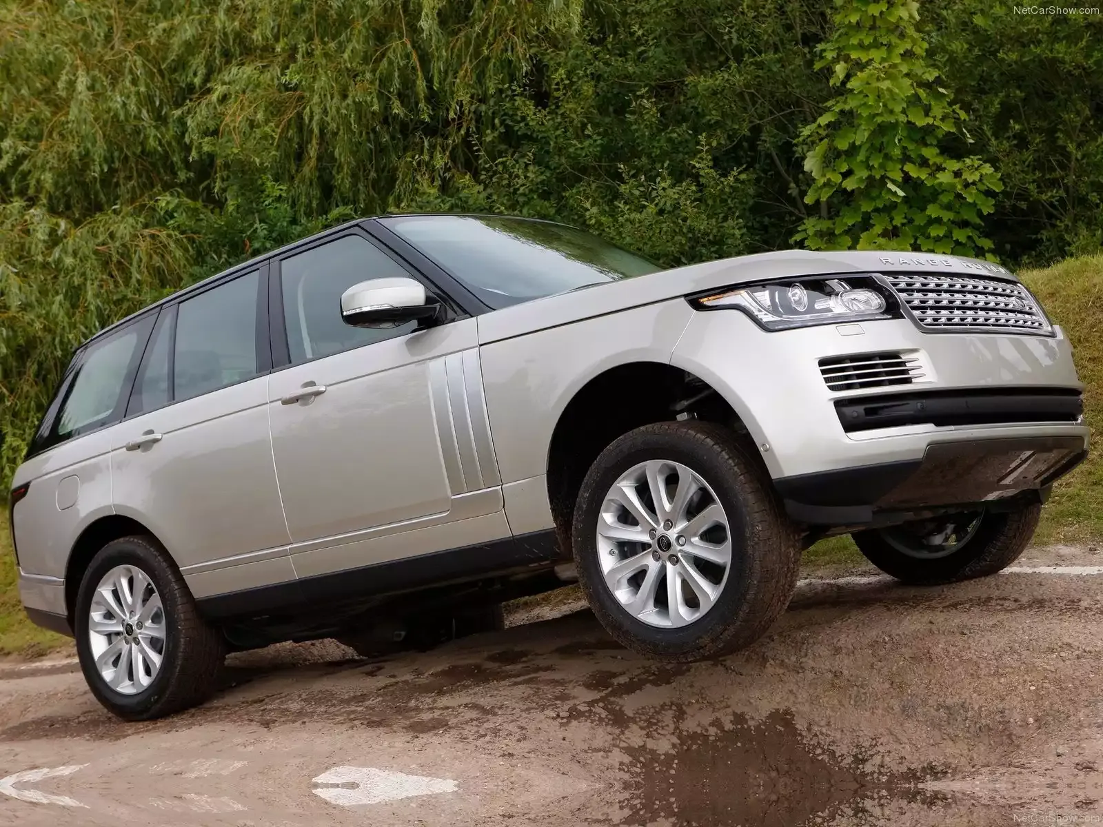Hình ảnh xe ô tô Land Rover Range Rover 2013 & nội ngoại thất
