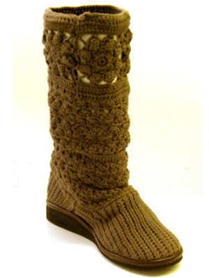 knitted boots