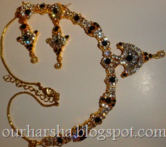 Black And White   Stone Studded Necklace (12)
