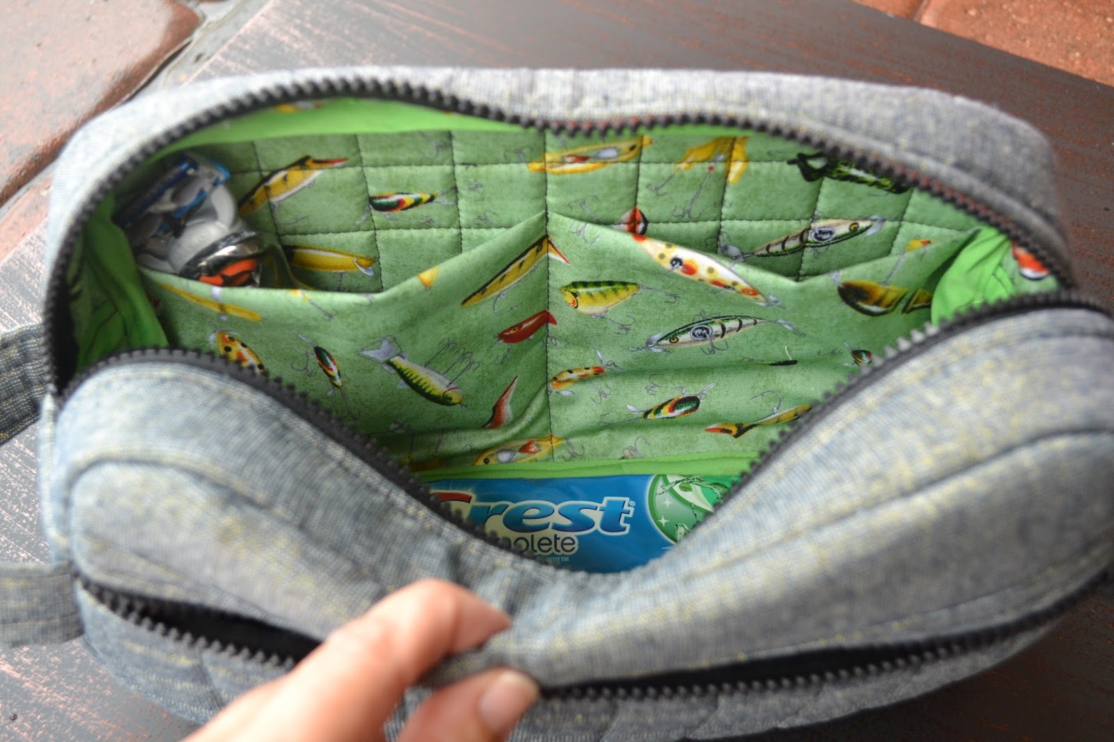 Tri-Fold Toiletry Bag Sewing Pattern