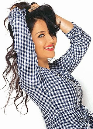 Elli Avram HD Wallpapers Free Download