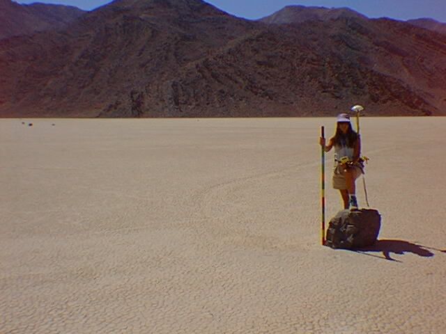 Sailing Stones, as pedras que andam