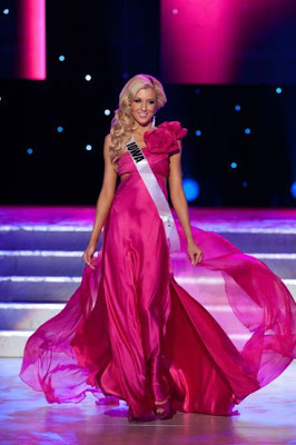 The Presentation Show of Evening Gowns for the Miss USA 2011