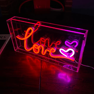 Love Neon Light Box