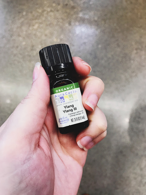 September 2017 Favorites: ylang ylang essential oil