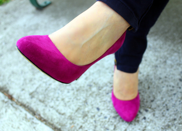 Magenta Tony Bianco Pumps