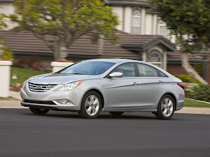 Hyundai SONATA 2011 (5)